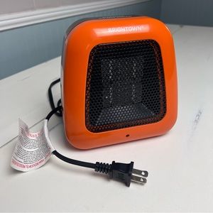 Under the desk/mini heater